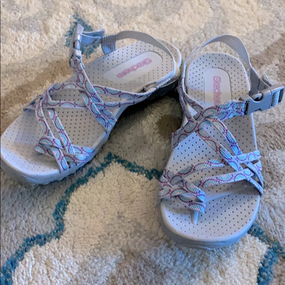 Sketchers sandals